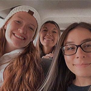 Meet your Posher, Caylee